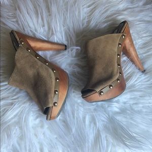 Steve Madden wooden mule open toe heel